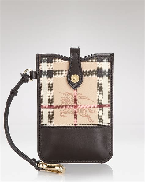 burberry iphone 4 case amazon|Burberry iPhone wallet case.